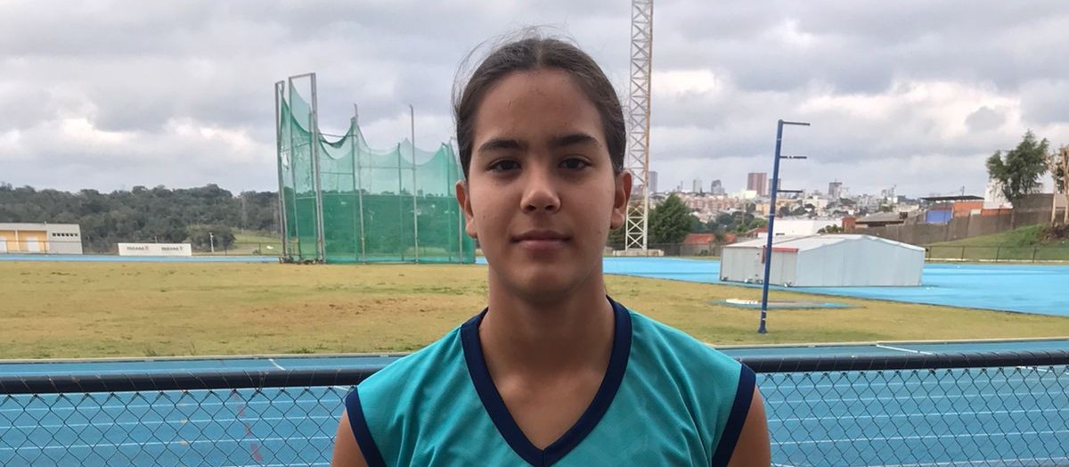 Larissa Schon de Moraes  é  convocada pra representar o Brasil na Gymnasiades