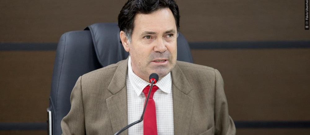 Presidente da Câmara  de Cascavel, Alécio Espínola recebe alta hospitalar