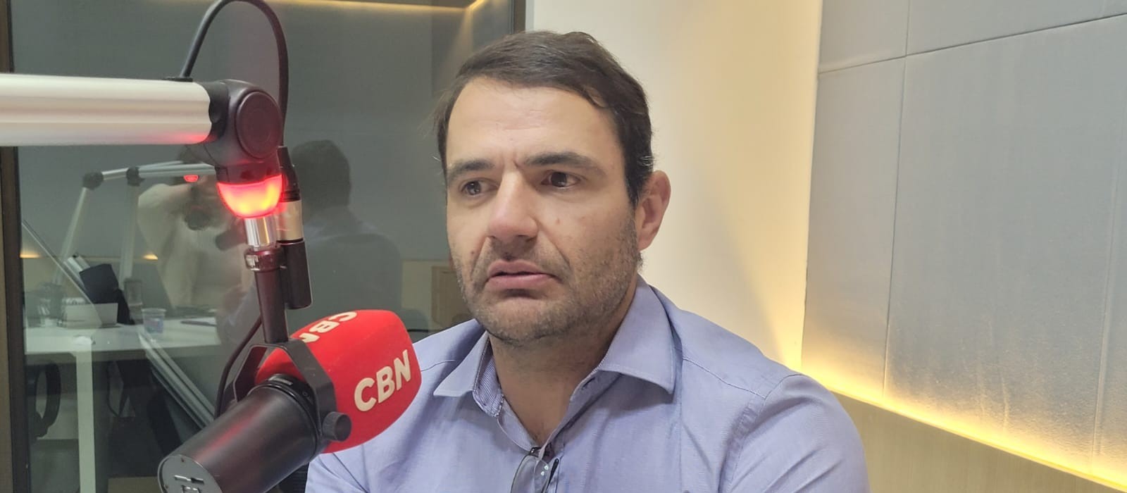 "Política não é ladroagem, é diálogo" diz Marcelo Navarro 