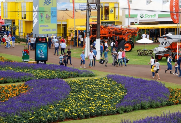 Show Rural 2020 recebe 298.910 visitantes e movimenta R$2,5 bilhões