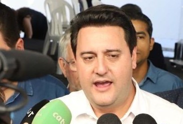 Governador Ratinho Júnior participa da entrega das chaves de 288 moradias em Cascavel