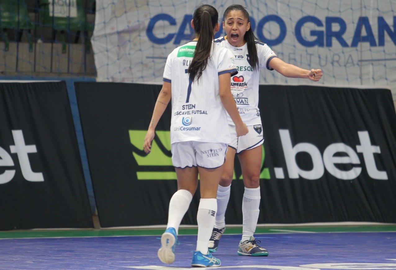 Stein vence a Female pela segunda rodada da fase de grupos da Copa Mundo do Futsal
