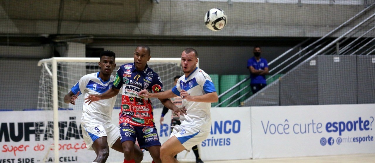 Cascavel Futsal tem jogo decisivo neste sábado contra o Minas no ginásio da Neva