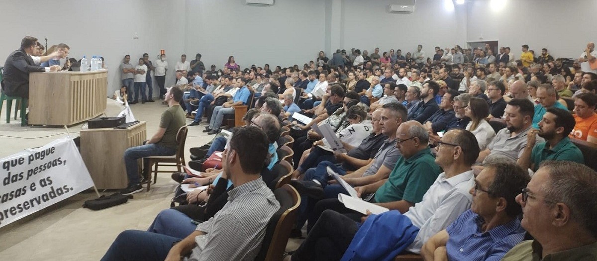 População lota auditório da prefeitura para debater atualização do Plano Diretor