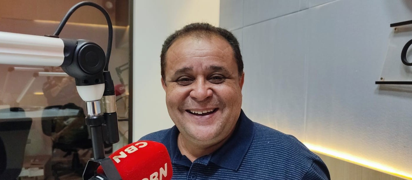"Os eleitores não votaram em mim, para dois anos depois ser candidato a prefeito", diz deputado Batatinha