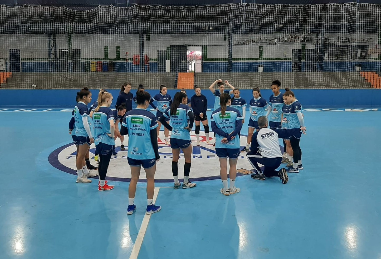 Stein enfrenta o Cianorte nas quartas de final da Liga Feminina de Futsal 