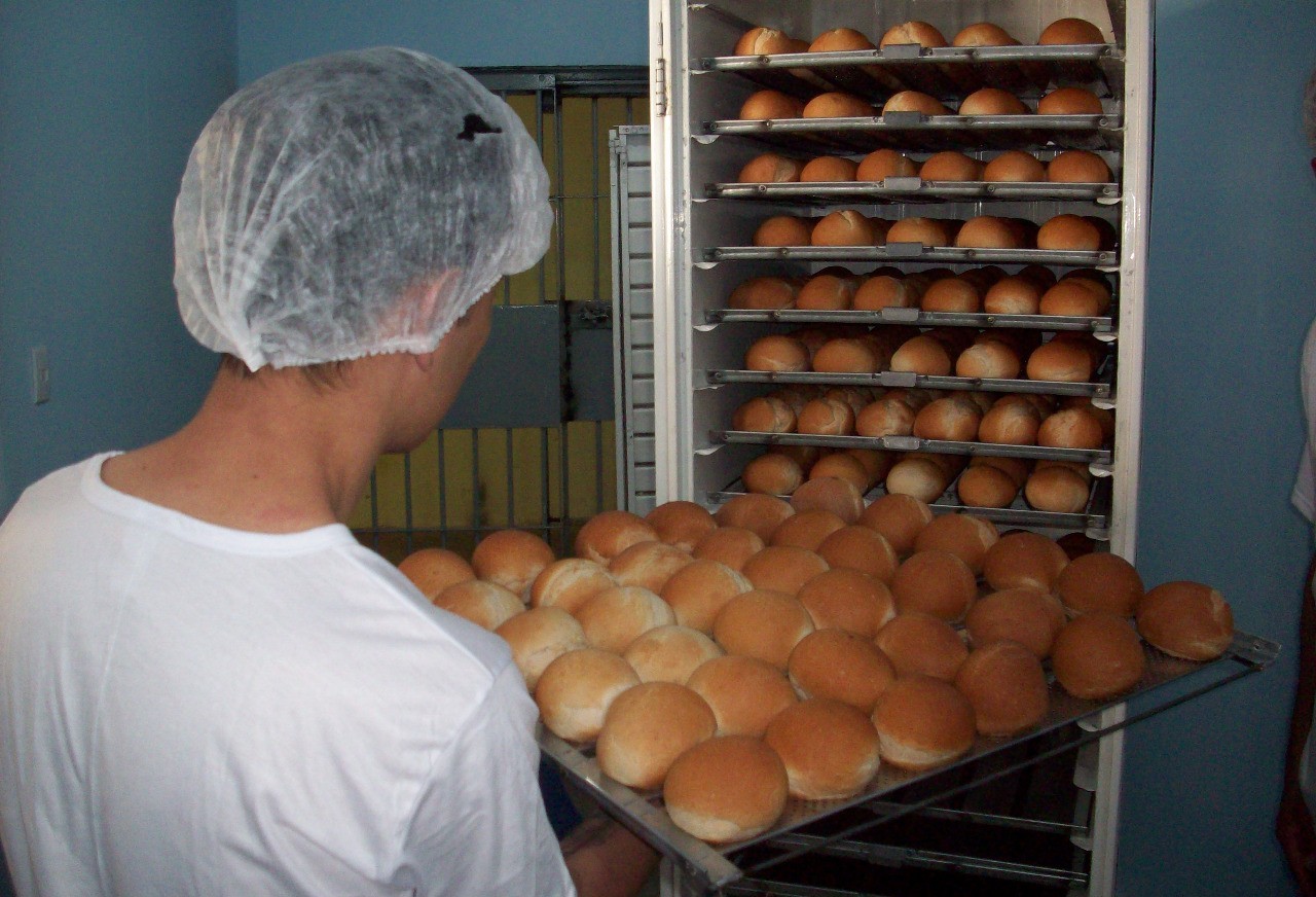 Penitenciária Estadual de Cascavel vai produzir pães para atender demanda das unidades regionais