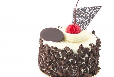 Prefeita de Quedas pode ser cassada por gastar R$ 230 mil em compra de bolos