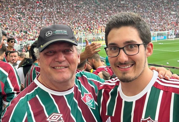"Torço para o Fluminense desde os 7 anos de idade, foi emocionante, e que venha o mundial", diz Massaro